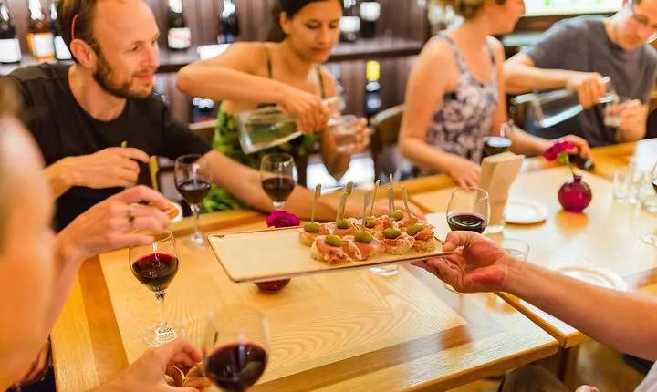 Slovenian culinary experience in Ljubljana - small group - tour