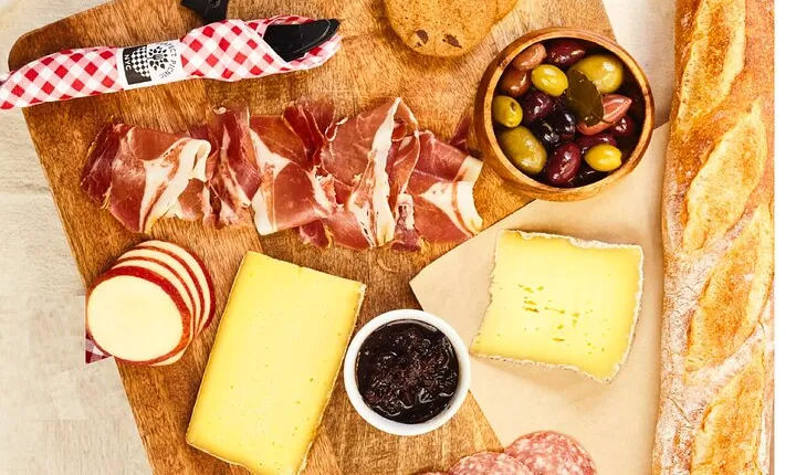 Classic Picnic for 2 (Grab and Go)