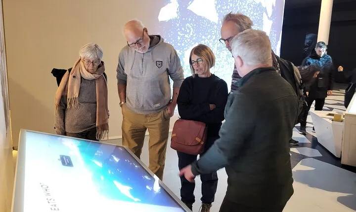 Guided Polar Bear Walk incl. Polaria & Polar Museum
