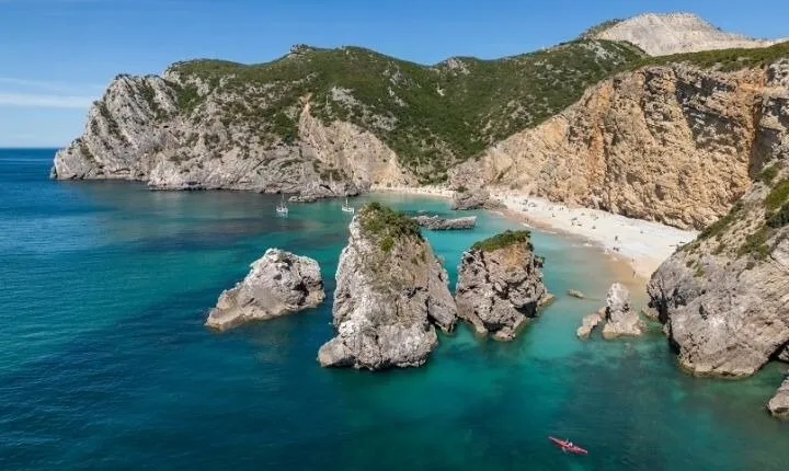 Setúbal, Arrábida & Sesimbra | Exclusive Private Wine Tour