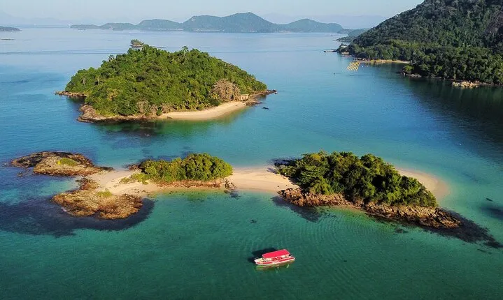 Angra dos Reis and Ilha Grande Day Trip with Schooner Cruise and Lunch