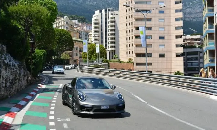 Paris Hotel to Gare Montparnasse Railway Station Private Transfer