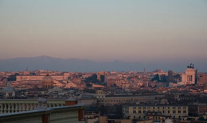 Guided Tour with Photo Shoot in Rome