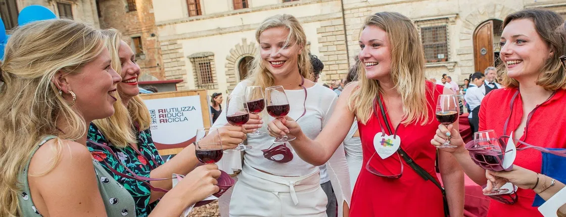 Montepulciano tasting tour for true wine lovers