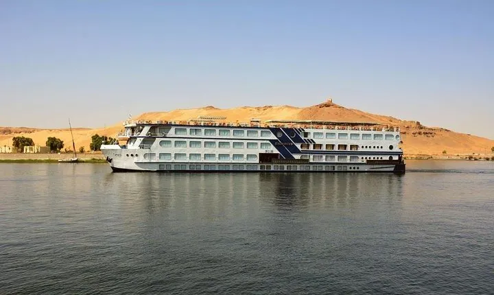 4- Days - 3 nights Nile Cruise from Aswan to Luxor and Balloon