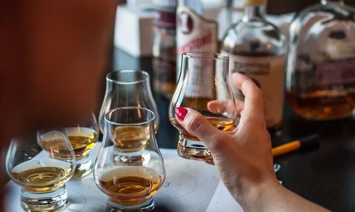 Legendary Northern Distilleries Tour