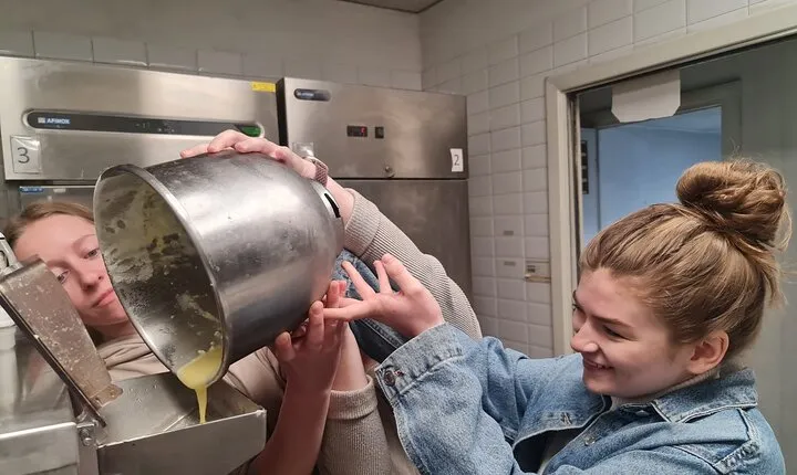Italian Gelato Making Experience in Rome