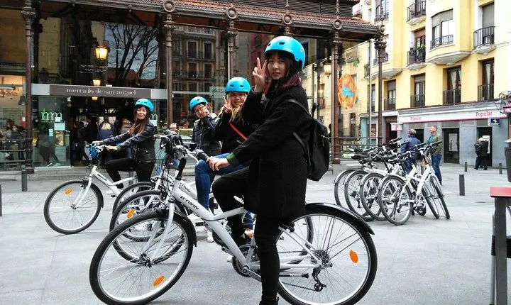 Madrid ebike Fun and Sightseeing Tour
