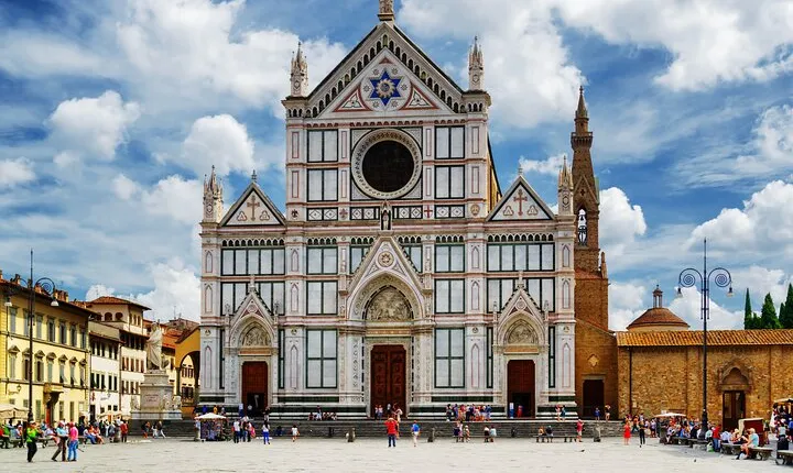 Private Full Day Tour in Florence from Rome by Car