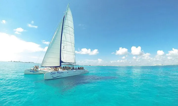 Isla Mujeres Catamaran Cruise Experience