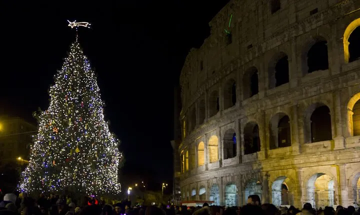 Rome’s Festive Sights And Christmas Lights