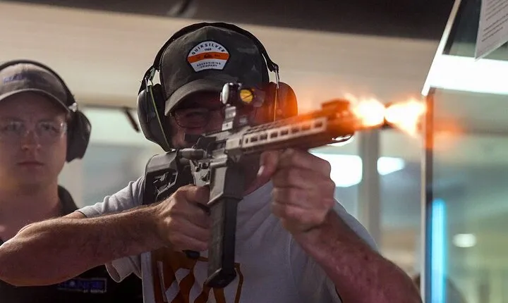 Full Auto - AR15