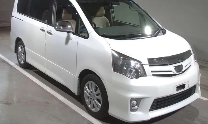 Nairobi Airport Transfers to Wilson Airport or City Hotels