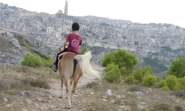 Murgia Park: Horse riding tour