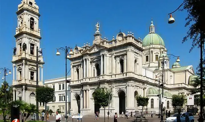 Transfer from Pompeii to Naples or viceversa