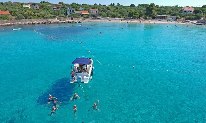 Islands Brač, Šolta & Blue lagoon - Private speedboat tour