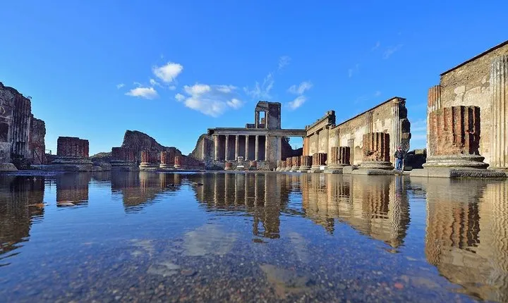 Private Tour: Pompeii and Sorrento from Rome