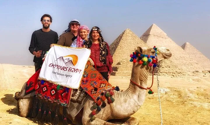 Private 2 Hours Camel Ride at Pyramids of Giza From Cairo