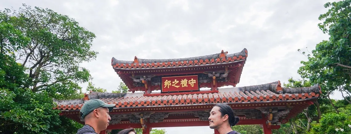 Okinawa royal history and culture walking tour in Shuri