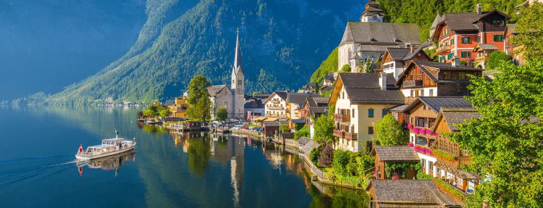 Private full-day trip to Hallstatt from Salzburg