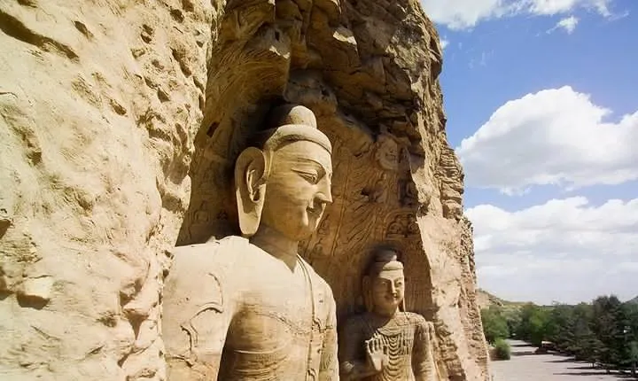 Yungang Grottoes and Hanging Monastery Private Tour From Datong