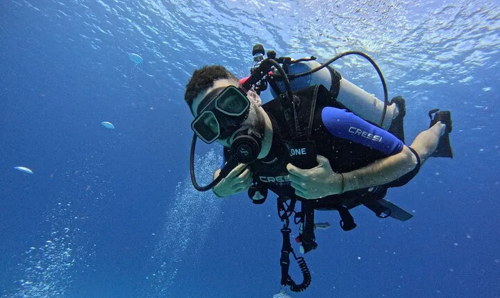 4 Hour Private Activity, Two Tank Diving in San Andres