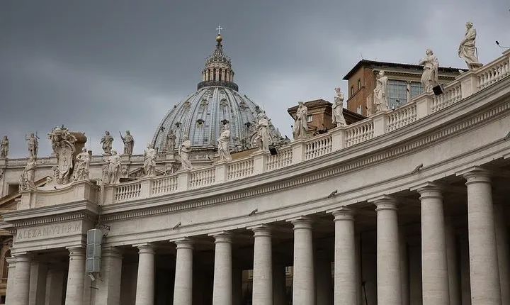 Excursion from Civitavecchia to Rome: Vatican, Colosseum, Roman Forum + Lunch