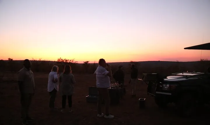 3-Day Victoria Falls Safari with Dinner Cruise
