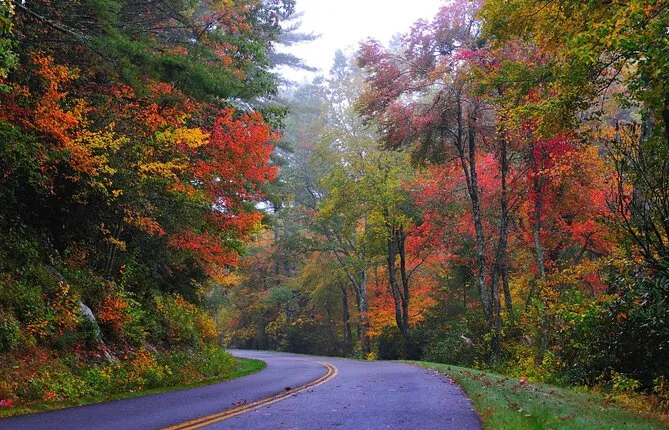 Blue Ridge Parkway (Roanoke to Afton) Self-Guided Audio Tour