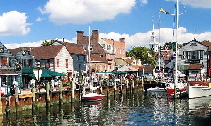 Newport Walking Food And History Tour