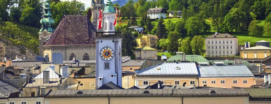 Salzburg and Lake District day tour from Munich