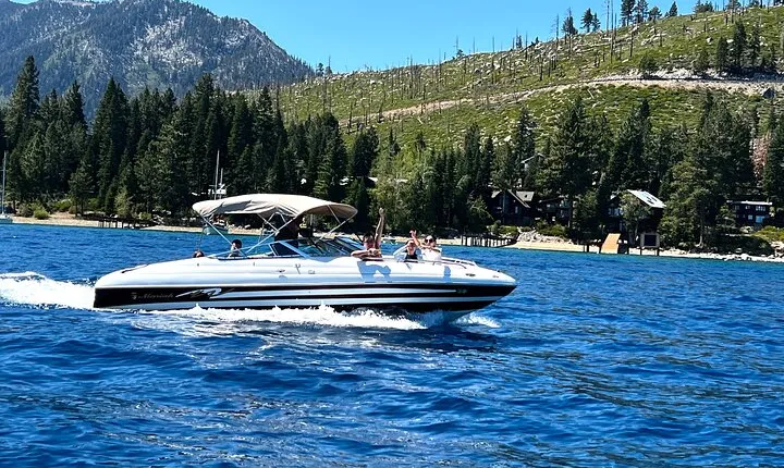Private Boat tour in the White Lightning up to 8 guests