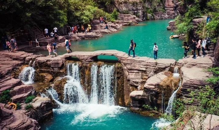 Yuntai Mountain Private Day Tour from Luoyang
