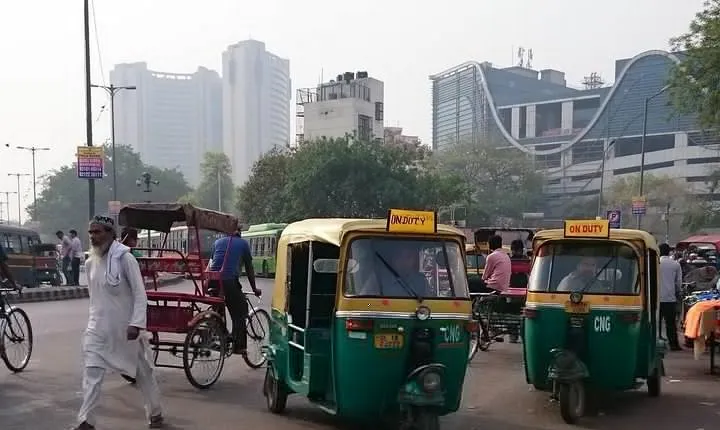 The Tuk Tuk Experience - A Drive Through Old Delhi