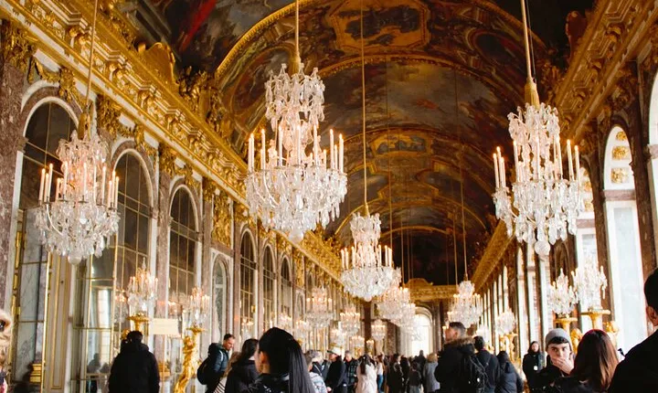 Versailles Palace & Gardens Skip-The-Line Guided + Cruise 1h