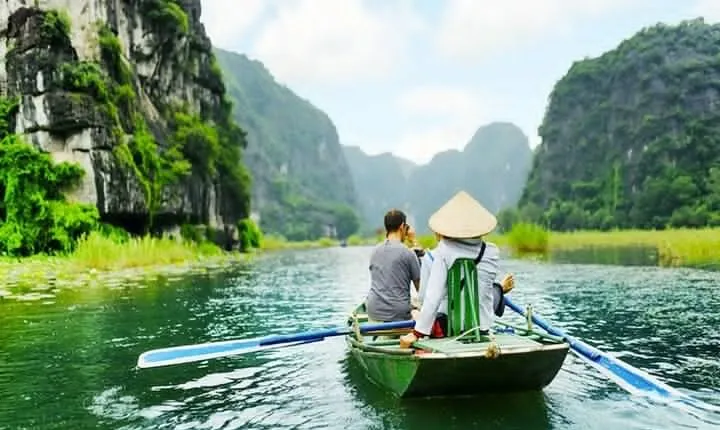 Ninh Binh Full-Day Tour Hoa Lu Tam Coc Cycling, Boat,Buffet Lunch