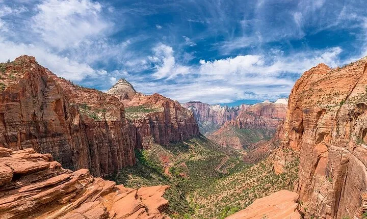 Las Vegas to Zion & Bryce Canyon: An Intimate Small-Group Tour