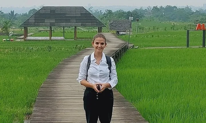 Jakarta Bogor Botanical Garden, Ricefield, Waterfall Shared Tour