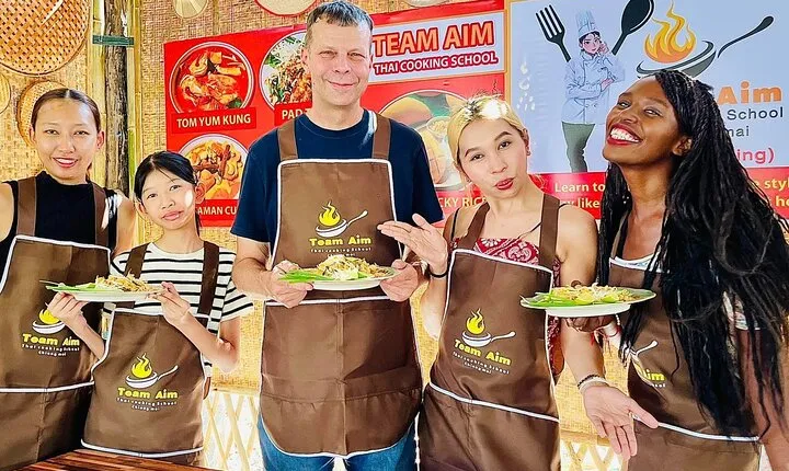 Team Aim Thai Cooking School (#1 Cooking Class in Chiang Mai)