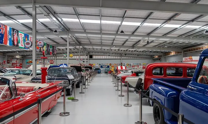 Craft beers & car museum - Half Day Tour