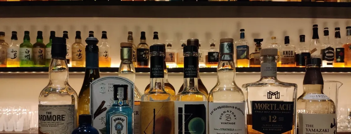 Sake, whisky and cocktail luxury tour in Kyoto