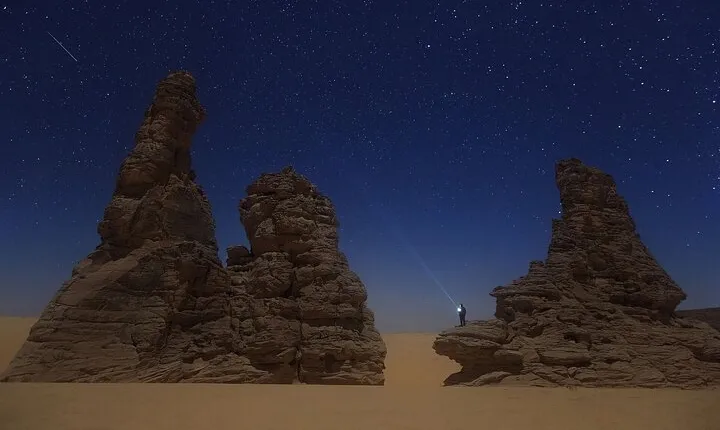 Stargazing in the Desert from Riyadh with Dinner