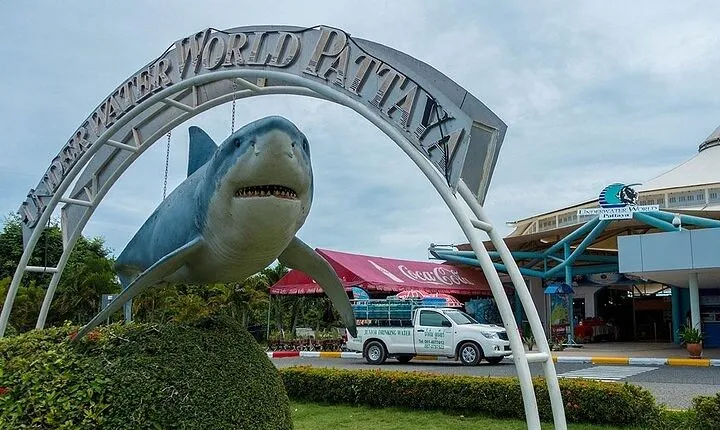 Underwater World in Pattaya Admission Ticket