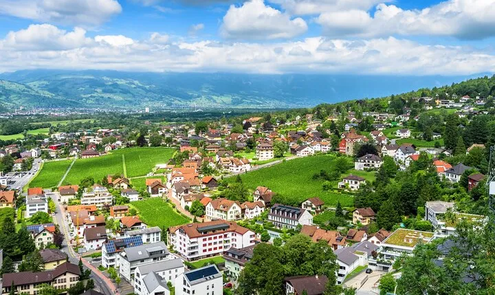 Memorable Family Walking Tour in Vaduz