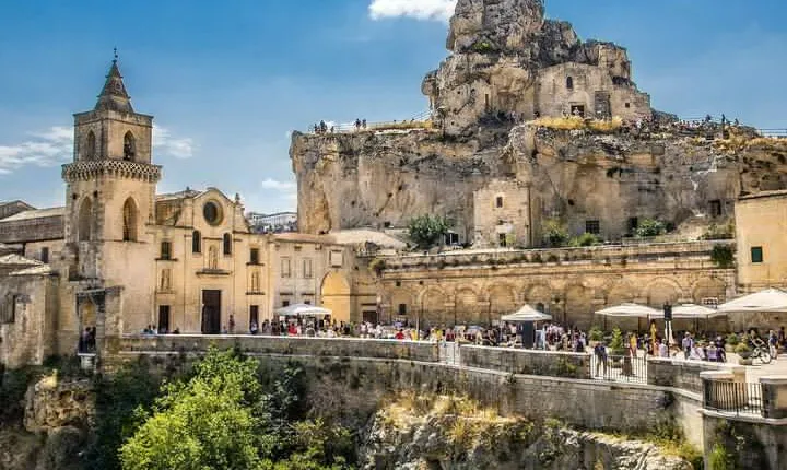Full Day Matera Tour with Cave Homes and Local Food Tasting