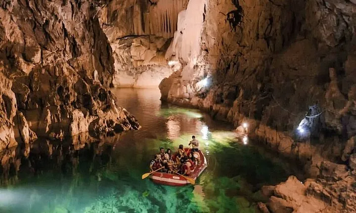 Full Day Tour in Altınbeşik Cave and Ürünlü