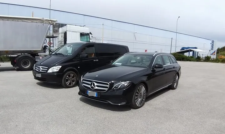 Florence Airport (FLR) to Florence hotels - Round-Trip Private Transfer