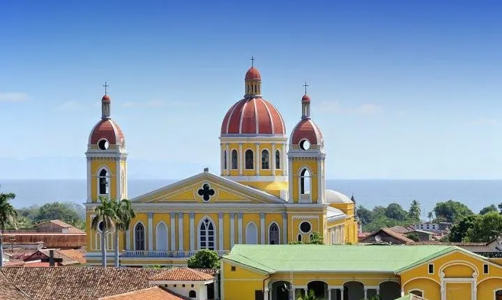 Nicaragua Full Day Tour from Costa Rica