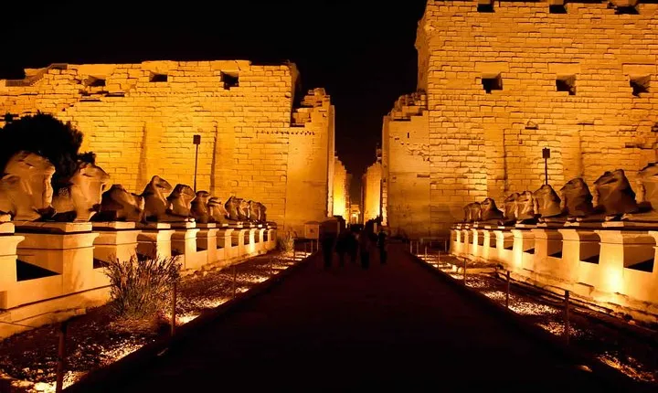 Luxor Karnak Temple Sound and Light Show with Dinner and Transfers