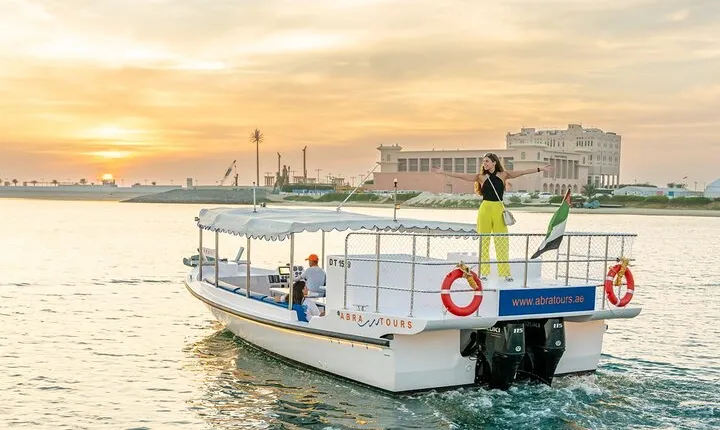 Abra Sunset Tour in Dubai Marina